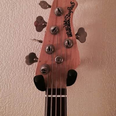 Ernie Ball Stingray V 2003 3 Tone Sunburst image 5
