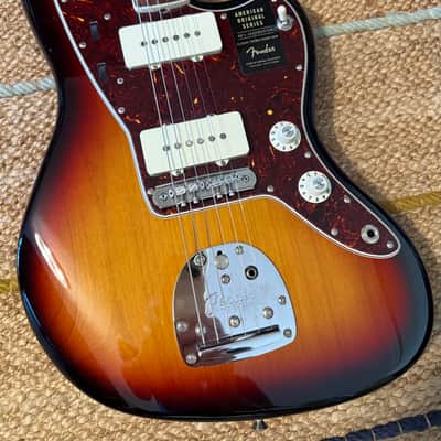 Fender American Original '60s Jazzmaster 2019 3-Color Sunburst image 3