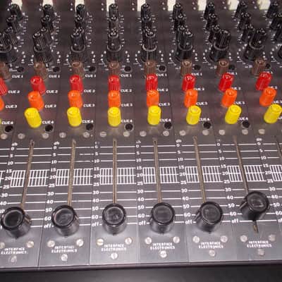 Interface Electronics Lou Stevenson Mixer 104D 16x4x2  1978  Analog imagen 5