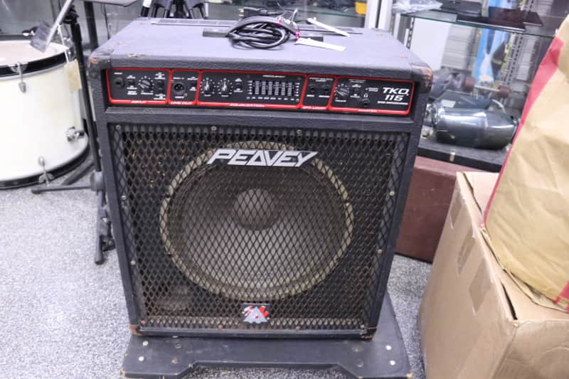 Peavey TKO 115 1x15 Bass Combo Amp 2002 image 1