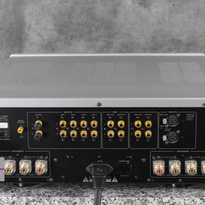 Luxman L-505UX Integrated Amplifier Silver in Excellent condition image 17