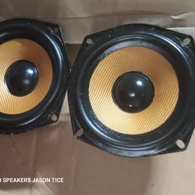 5.25" SPEAKER WOOFER  PAIR KEVLAR CONES 4 OHM 50 WATT image 1