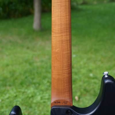 Kiesel Delos Black Raw Tone Ash image 8