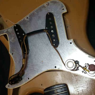Fender Duo-Sonic with Rosewood Fretboard 1959 - 1961 Desert Sand image 9