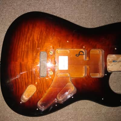 Squier Stratocaster Flamed Maple Veneer Top image 2