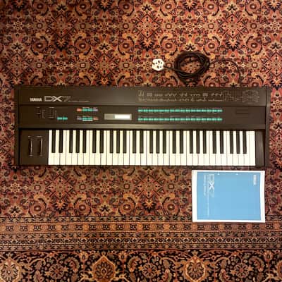 *Refurbished* Yamaha DX-7 Digital FM Synthesizer 61 Key - 1980's image 1
