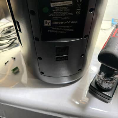 Pair Electro-Voice EV-ZX1i-90 with QuickSam mounts image 2