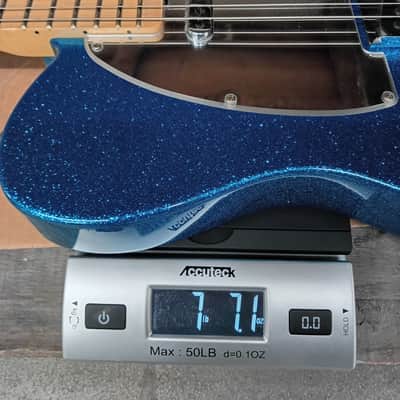 Fender J Mascis Signature Telecaster 2021 - Present - Bottle Rocket Blue Flake 7 pounds 7 oz image 7
