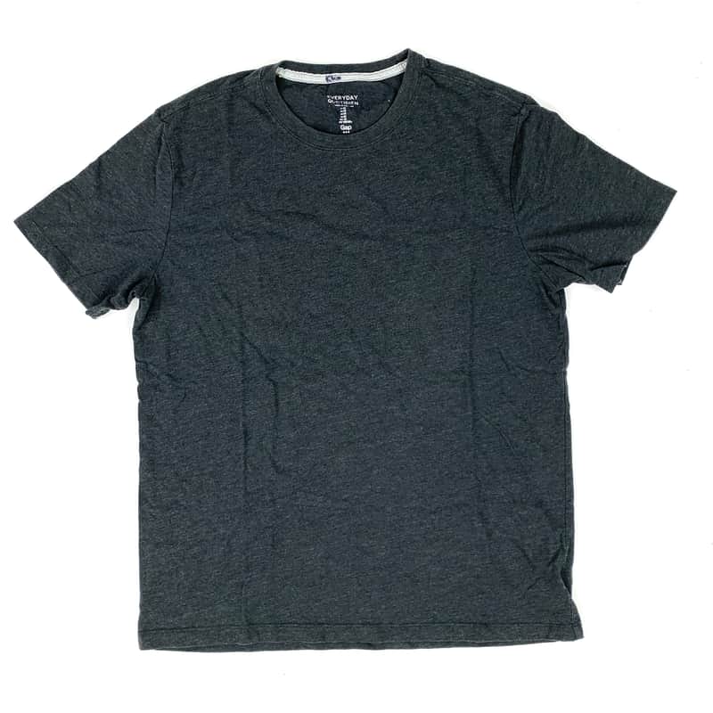 Gap T-Shirt Owned by Kiko Loureiro image 1