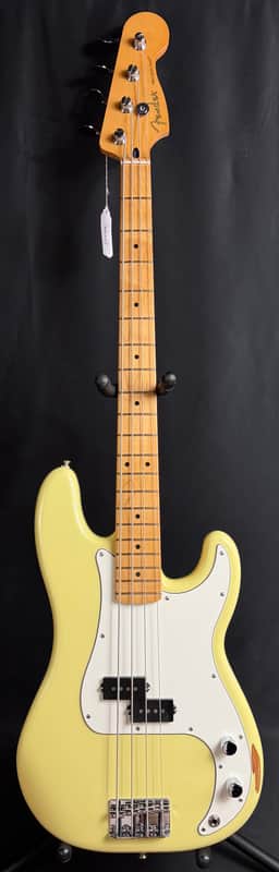 Fender Player II Precision Bass 4-String Bass Guitar Hialeah Yellow Finish image 1