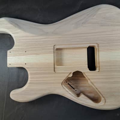 Unfinished Ash HxH guitar body - fits Fender Strat Stratocaster neck Floyd Rose J2478 image 3