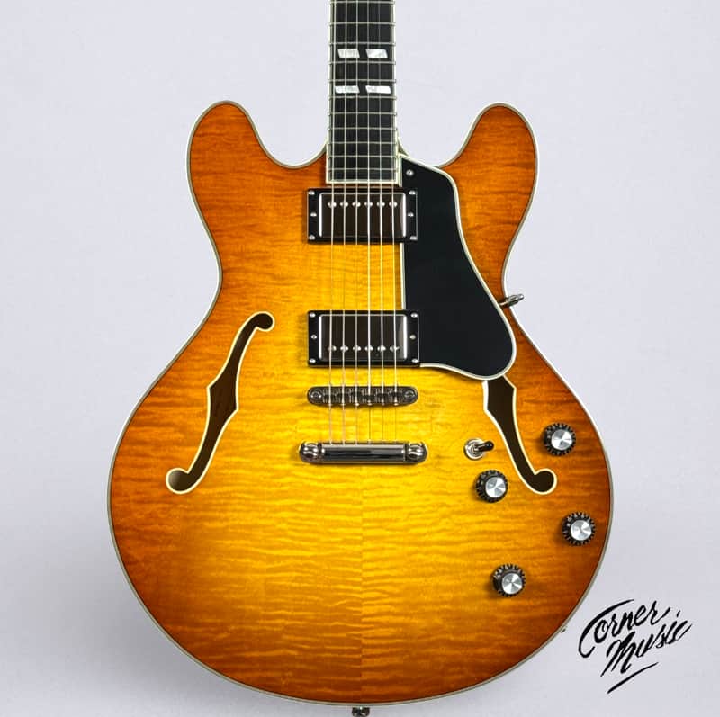 Eastman T486-GB 2025 - Goldburst image 1