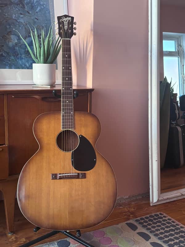 Silvertone Model 618