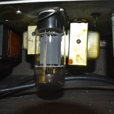 Fender Bandmaster 40-Watt 2-Channel 2x12" Piggyback Guitar Amp 1967 - Black Panel image 12