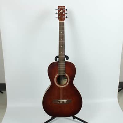 Art & Lutherie AMI Wild Cherry 3/4 Parlor Guitar with Gig Bag image 3