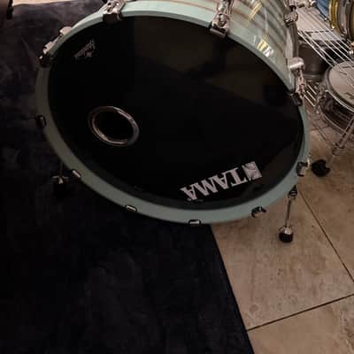 Tama Starclassic walnut/birch 22x14 kick drum image 5