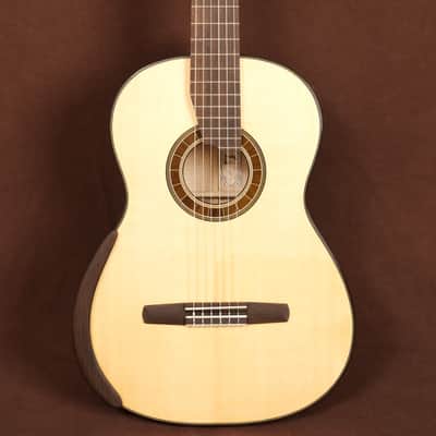 Martin Okenica - op. 48 / 2021, H. Hauser model 1943 redesign, spruce top, ash back, oil varnish image 1