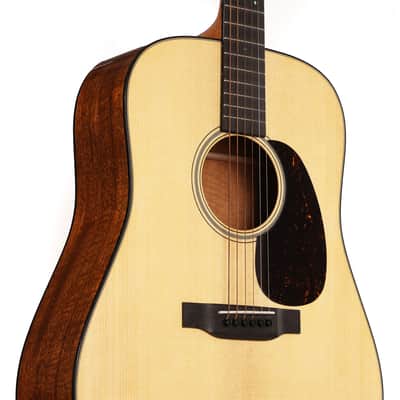 Martin Custom Shop Dreadnought 18 Style Adirondack Spruce and Flamed Mahogany 2025 image 2