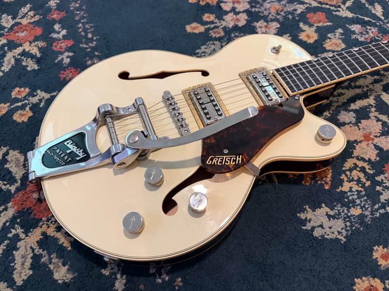 Gretsch G6659T-LIV Players Edition Broadkaster Jr. JAPAN image 1
