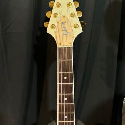 Gibson '70s Flying V 2020 - Present - Classic White image 11