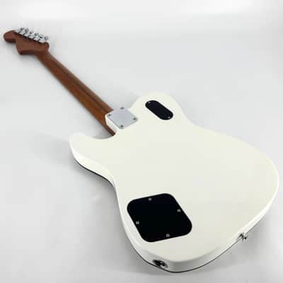2020 Fender Troublemaker Telecaster Deluxe - Arctic White image 3