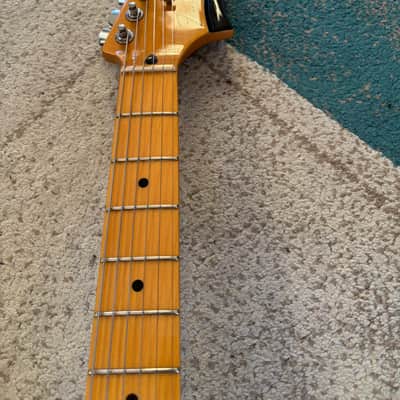 Fender Modern Player Starcaster Guitar 2014 - 2017 - Aged Cherry Burst image 3