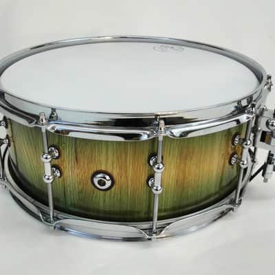 HHG drums 14x5.5 White Oak Stave snare drum, Natural to Green Burst image 11