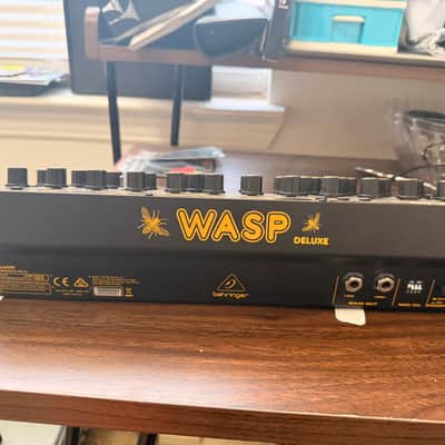 Behringer WASP Deluxe Desktop Synthesizer 2020 - Present - Black image 2