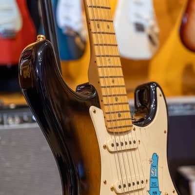 Fender - "50th Anniversary Strat DLX " w/Original Tweed HD Case & Candy - (2004) - USED image 8