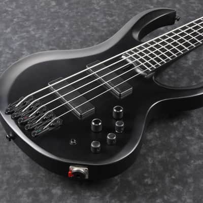 Ibanez BTB625EX-BKF Iron Label BTB Electric Bass 5-String - Black Flat image 19
