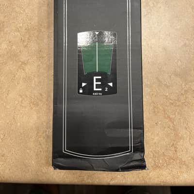 Ernie Ball VPJR Tuner 2020 - 2021 Red image 3