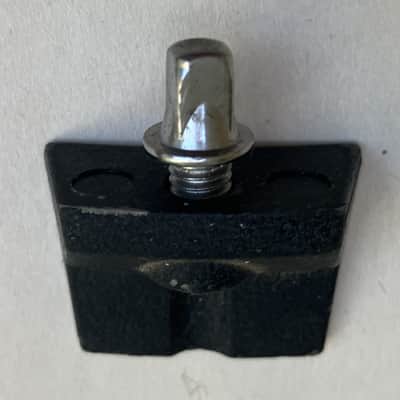 Tama Iron Cobra replacement toe plate with mounting screw image 1