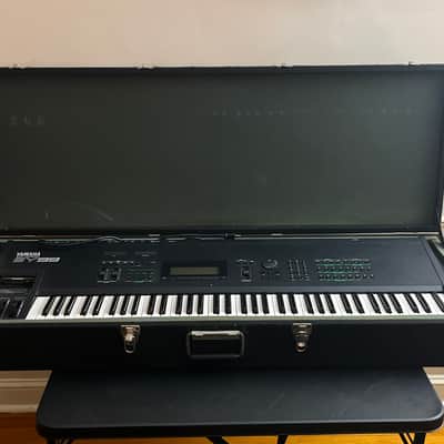 Yamaha SY99 Synthesizer 1991 - Black