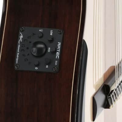 Manuel Rodriguez Cortado Aged Eucalyptus 4/4 Gloss E-Acoustic Cutaway (501464) image 3