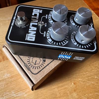 KingTone Guitar | The Octaland V2 image 3