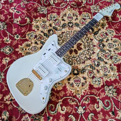 *NEW IN BOX* 2026 Fender Japan Limited Edition Traditional Collection, 60's Jazzmaster White Pearl Gold with Matching Headstock, MIJ JD26 image 5