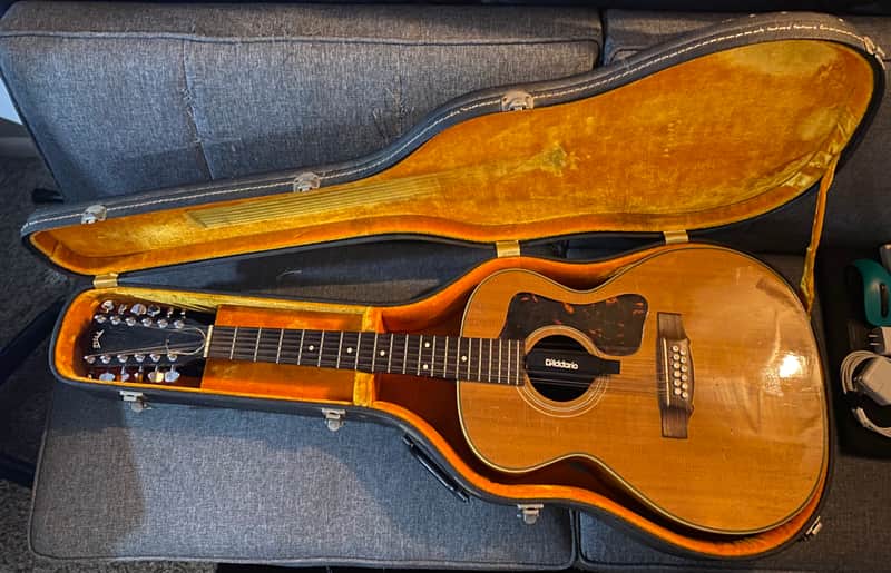 Refurbished Guild F-212 1963 image 1