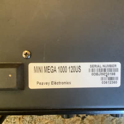 Peavey MiniMEGA 1000-Watt Mini Bass Amp Head image 4