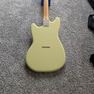 Fender Player II Mustang 2024 - Present - Hialeah Yellow image 13