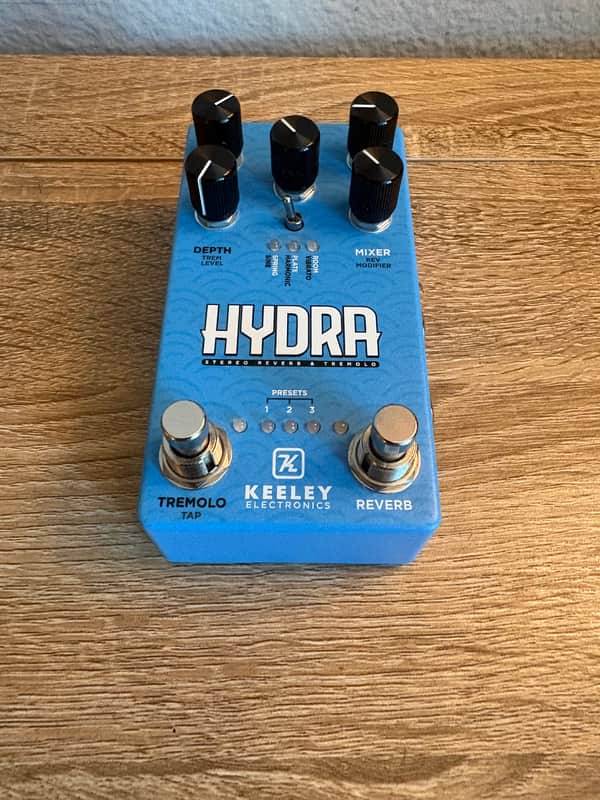 Keeley Hydra Stereo Reverb & Tremolo