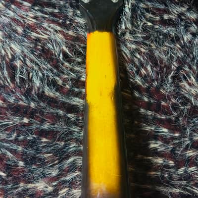 1959 Silvertone 1421/1327 1959 - Shaded Sunburst image 10