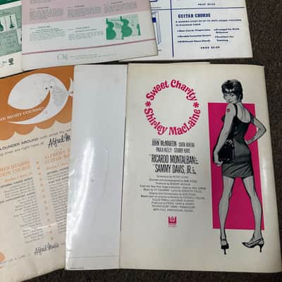 Used Vintage Retro Old Set of 8 different music books Guitar image 5