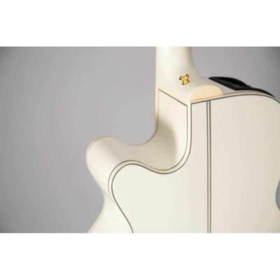TAKAMINE GN37CE-PW 30 - GN37CE PW NEX Cutaway Pearl White image 3