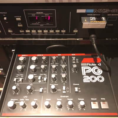 Roland MKS-30 Planet S 1983 with very rare  Roland PG 200 Programmer image 1