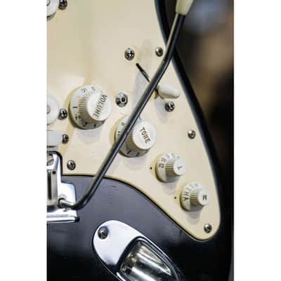 2006 Fender VG Stratocaster black image 10