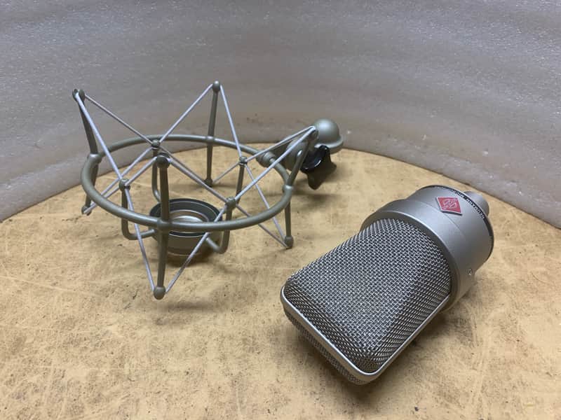NEUMANN TLM103 MICROPHONE/ SILVER/ MINT! W/ SHOCKMOUNT/ AUTHENTIC NEUMANN!- MAKE OFFER! image 1