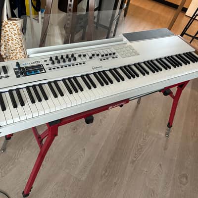 Arturia KeyLab 88 MIDI Controller MIDI Controller 2015 - 2017 - White