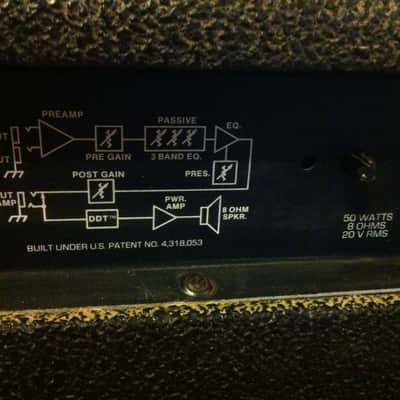 Vintage PEAVEY Basic 50 Bass Amplifier Amp 12" 50W NICE image 8