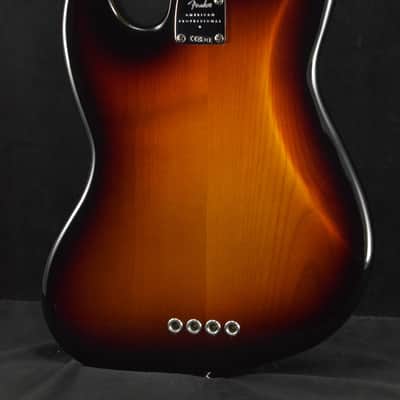 Fender American Professional II Jazz Bass Fretless Rosewood Fingerboard 3-Color Sunburst image 8