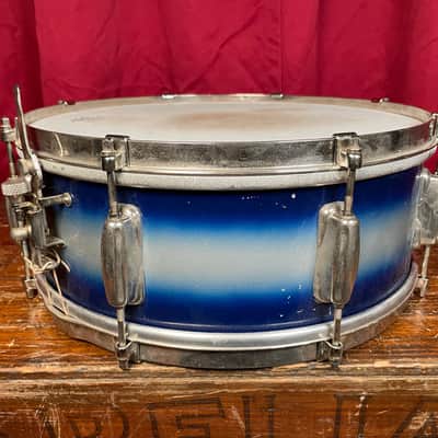 1950s Slingerland No. 151 Student Model 5.5x14 Radio King Snare Drum Blue / White Duco image 3